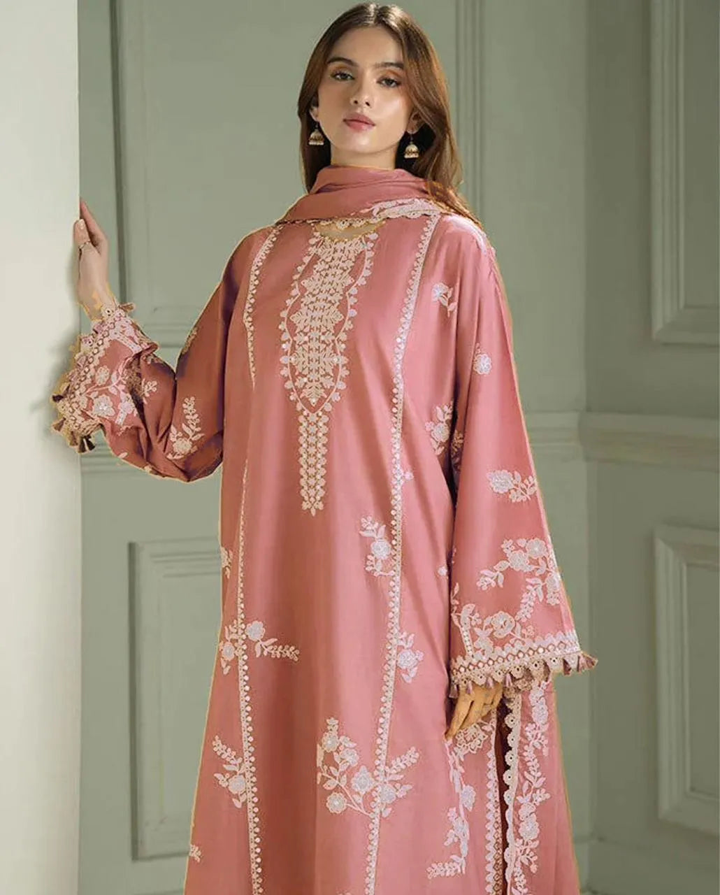 Pink Embroidered Lawn 3Pc Set for women