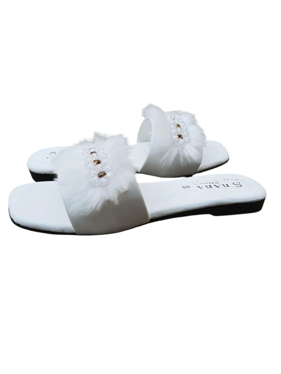 *Product Name*: White Fluffy Slippers with Crystal Embellishments for Women